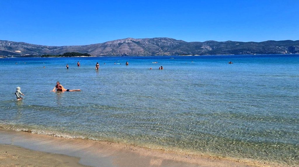Bilin Žal Beach, Lumbarda - views